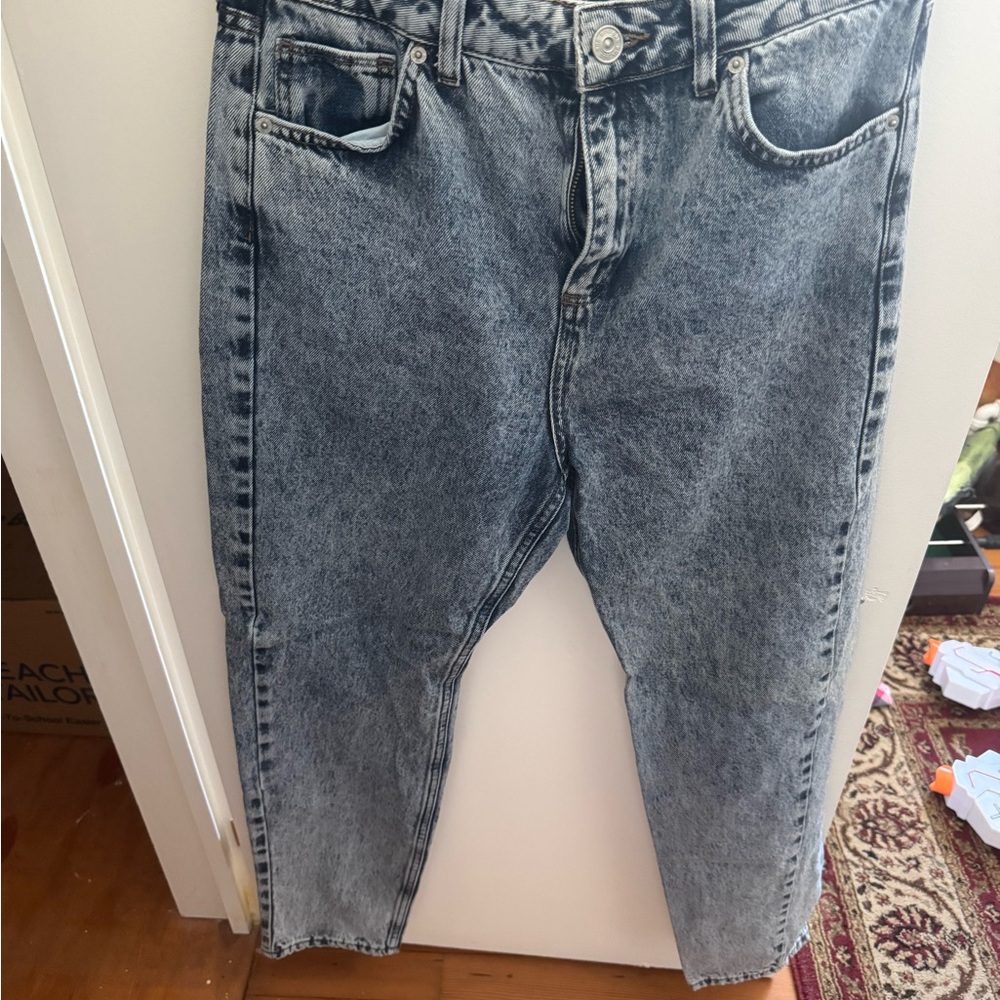 BDG Men's Gray Acid Wash Relaxed Jeans